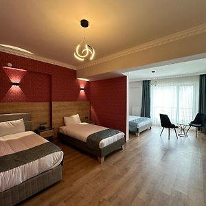 Orient Hotel